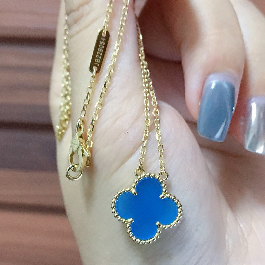 [Riva Jewelry ]CLOVER 15MM BLUE AGATE NECKLACE
