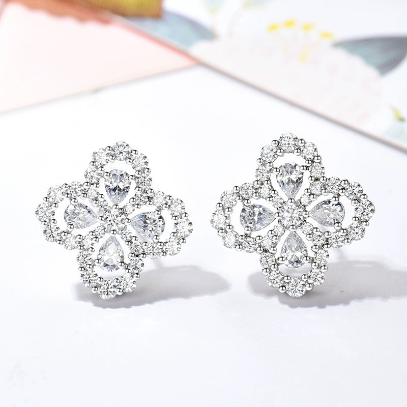 [Riva Jewelry]LOOP-OHRRINGE VOLL MOTIV DIAMANT 16MM