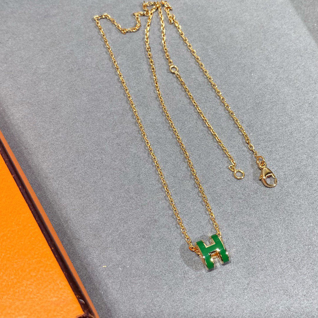 [Riva Jewelry ]POP H GREEN NECKLACE SILVER AND GOLD