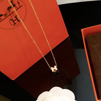[Riva Jewelry ]H WHITE SQUARE GOLD NECKLACE