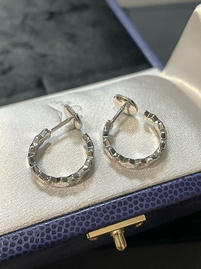 [Riva Jewelry ]Hollow Design Four-Leaf Clover Flower Shape Earrings