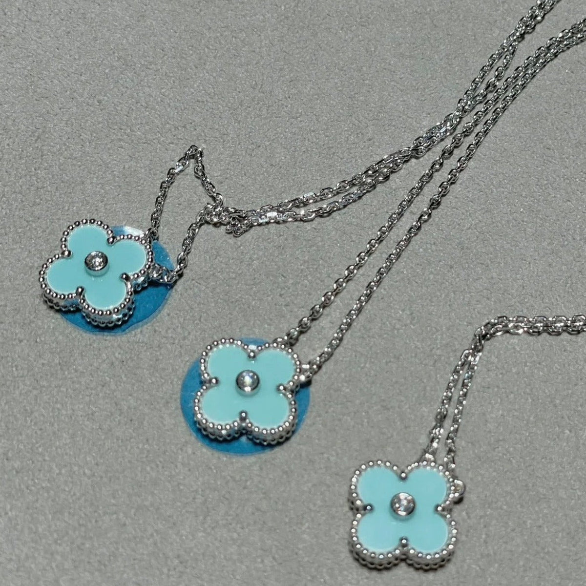 [Riva Jewelry ]CLOVER 1 DIAMOND LIGHT BLUE SILVER NECKLACE