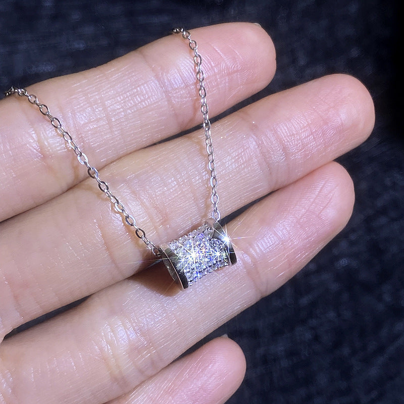 [Riva Jewelry]フルパヴェ「アワーグラス」モアッサナイトネックレス