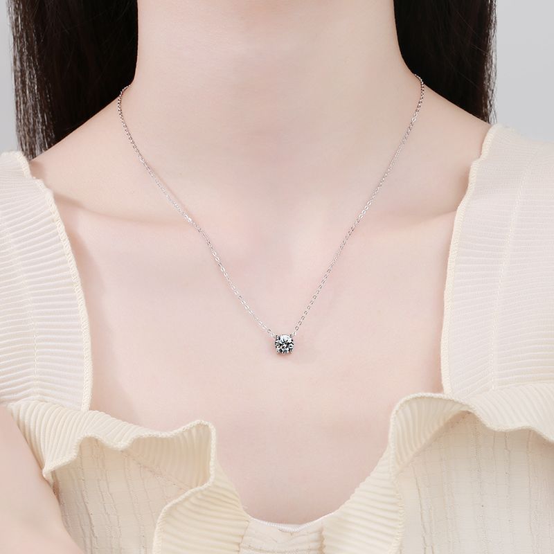 [Riva Jewelry]KLASSISCHE VIER-KRALLEN SOLITÄR-MOISSANIT-HALSKETTE