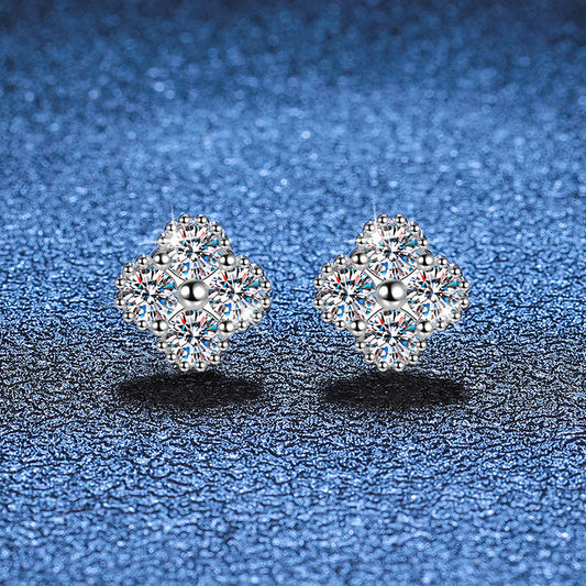 [Riva Jewelry]ELEGANTE VIERBLÄTTRIGE KLEE-MOISSANIT-OHRSTECKER