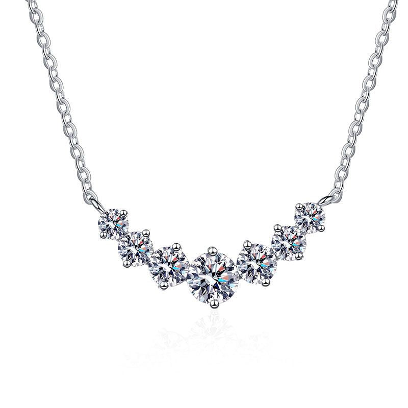 [Riva Jewelry]ミニマリストカーブスマイルモアッサナイトネックレス