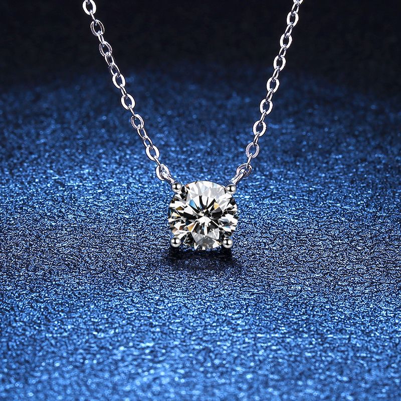 [Riva Jewelry]KLASSISCHE VIER-KRALLEN SOLITÄR-MOISSANIT-HALSKETTE