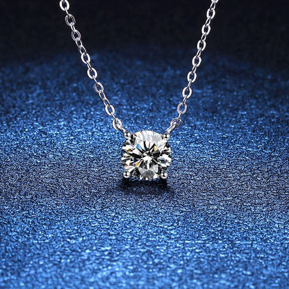 [Riva Jewelry]KLASSISCHE VIER-KRALLEN SOLITÄR-MOISSANIT-HALSKETTE