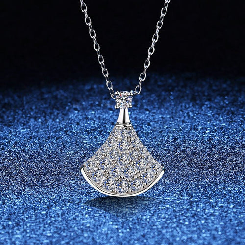 [Riva Jewelry]エレガントな扇形モアッサナイトペンダントネックレス
