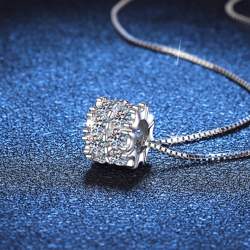 [Riva Jewelry]エレガントなスリムウエストモアッサナイトネックレス