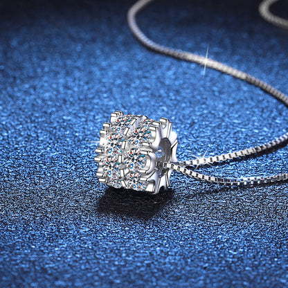 [Riva Jewelry]エレガントなスリムウエストモアッサナイトネックレス