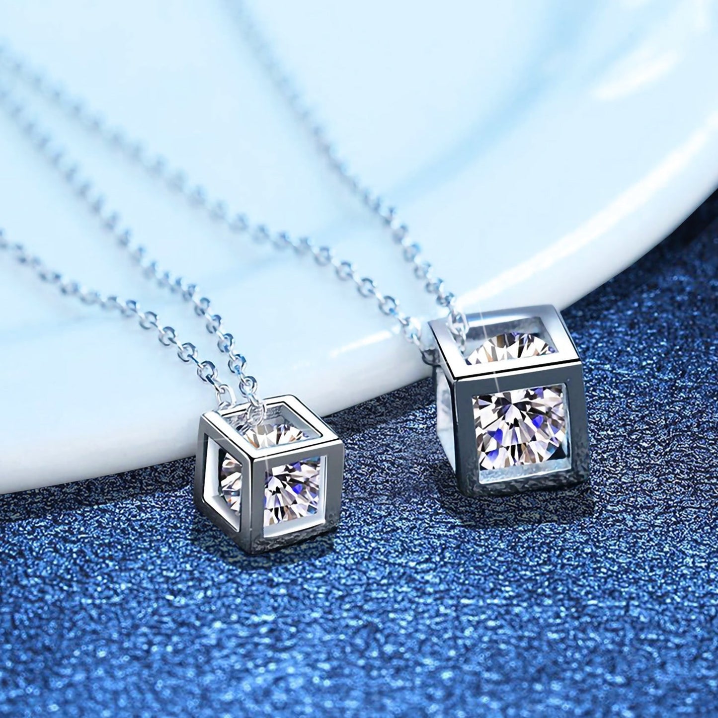 [Riva Jewelry]GEOMETRISCHE ZUCKERWÜRFEL MOISSANIT-HALSKETTE