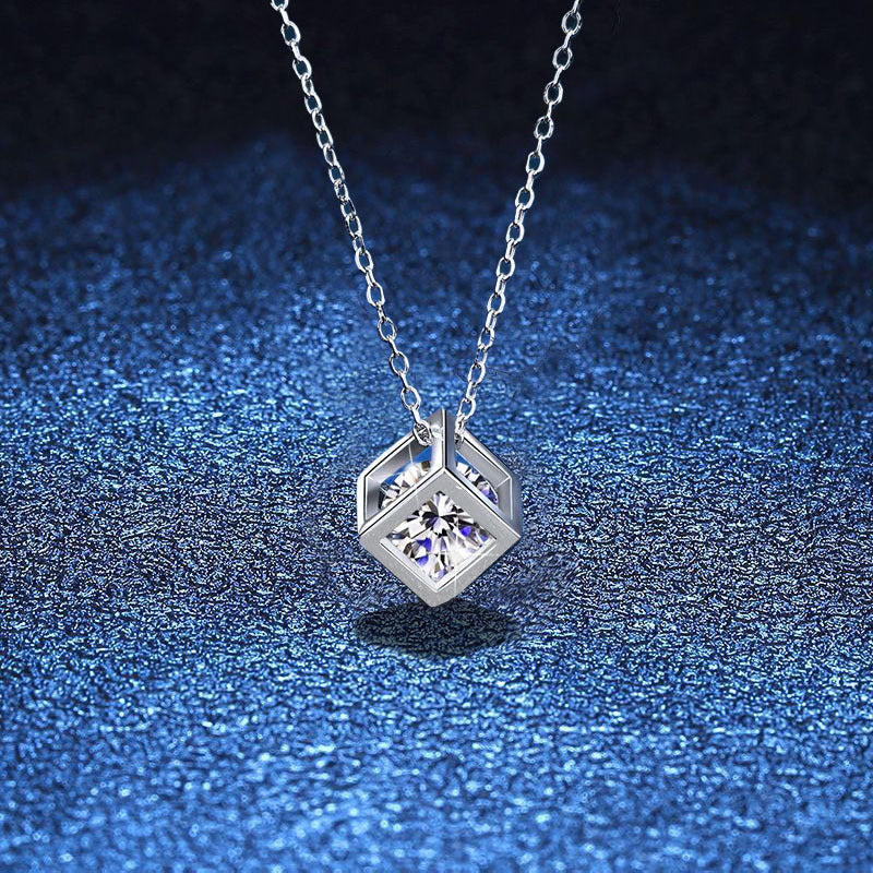 [Riva Jewelry]GEOMETRISCHE ZUCKERWÜRFEL MOISSANIT-HALSKETTE
