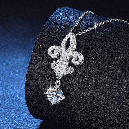 [Riva Jewelry]ROYAL FLEUR-DE-LIS MOISSANIT ANHÄNGERKETTE