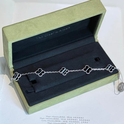 [Riva Jewelry ]CLOVER 5 MOTIF VEINED ONYX BRACELET SILVER