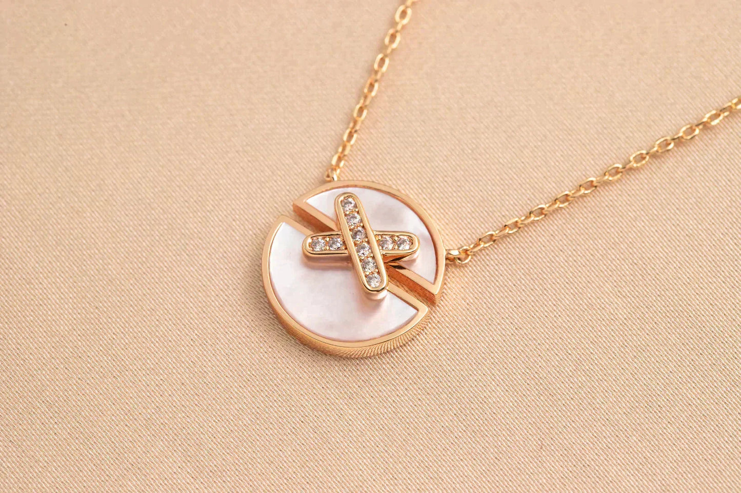 [Riva Jewelry]JEUX DE ROSE GOLD DIAMOND HALSKETTE