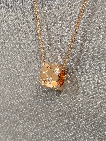[Riva Jewelry]BEE LOVE DIAMOND NECKLACE