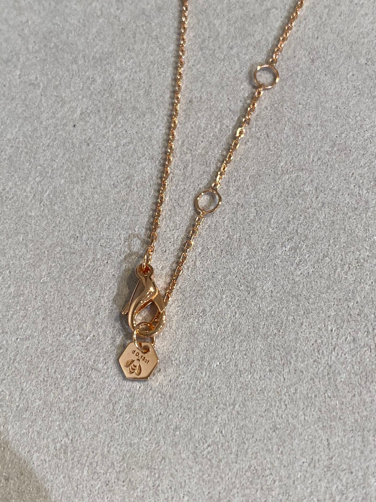[Riva Jewelry ]BEE LOVE DIAMOND NECKLACE