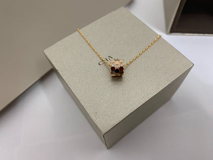 [Riva Jewelry ]BEE LOVE DIAMOND NECKLACE
