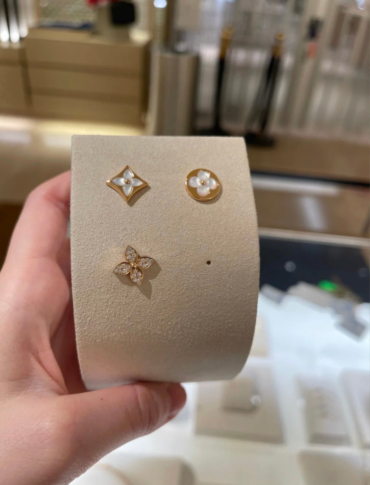 [Riva Jewelry]STAR BLOSSOM OHRSTECKER ROSÉGOLD DIAMANTEN
