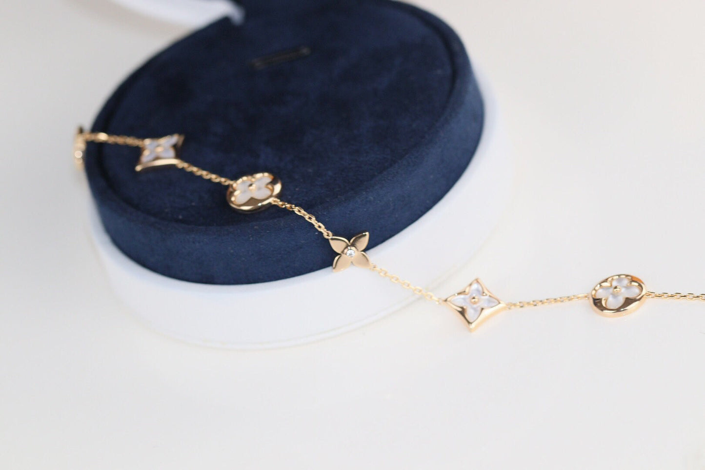 [Riva Jewelry]KLEEBLATT-ARMBAND