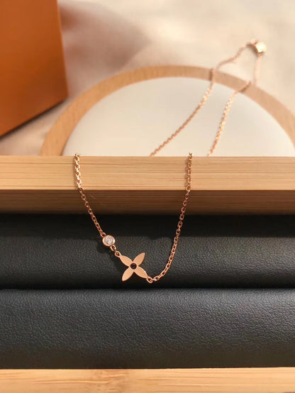 [Riva Jewelry]BLOSSOM ANHÄNGER ROSEGOLD MIT DIAMANTEN