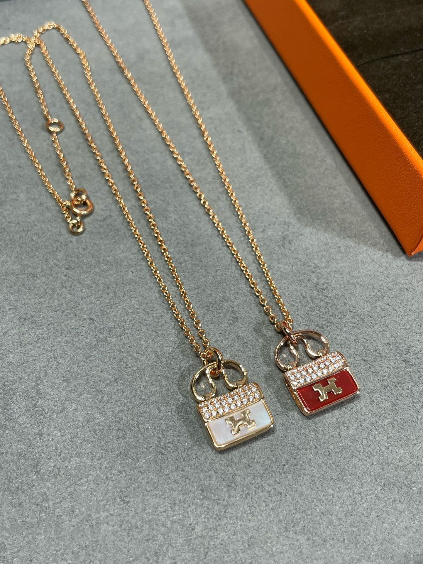 [Riva Schmuck]H CIRCE MOISSANIT ANHÄNGERKETTE GOLD