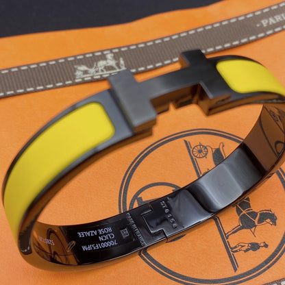 [Riva Jewelry ]CLIC HM SO BLACK YELLOW BRACELET
