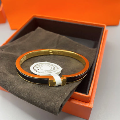 [Riva Jewelry ]CLASSIC HM CLIC BLACK 8MM ENAMEL BRACELET