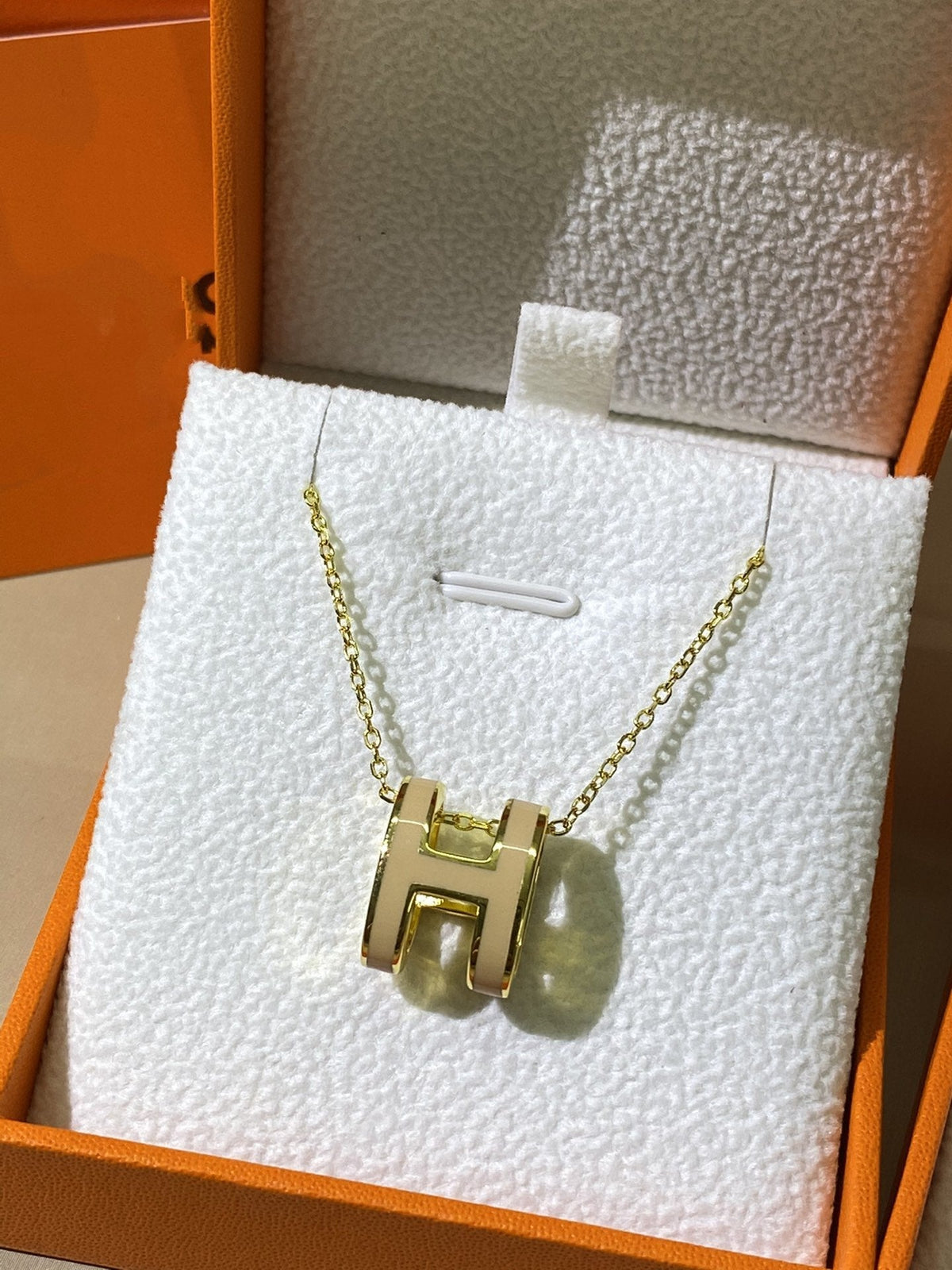 [Riva Jewelry ]HM CLIC YELLOW ENAMEL GOLD NECKLACE