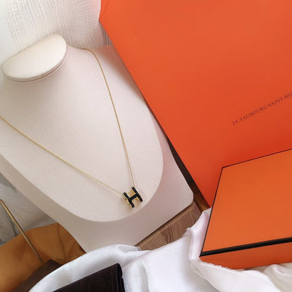 [Riva Jewelry]HM CLIC BLACK ENAMEL GOLD HALSKETTE