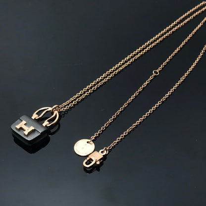 [Riva Jewelry ]WOMEN'S HM AMULETTES CONSTANCE PENDANT NECKLACE