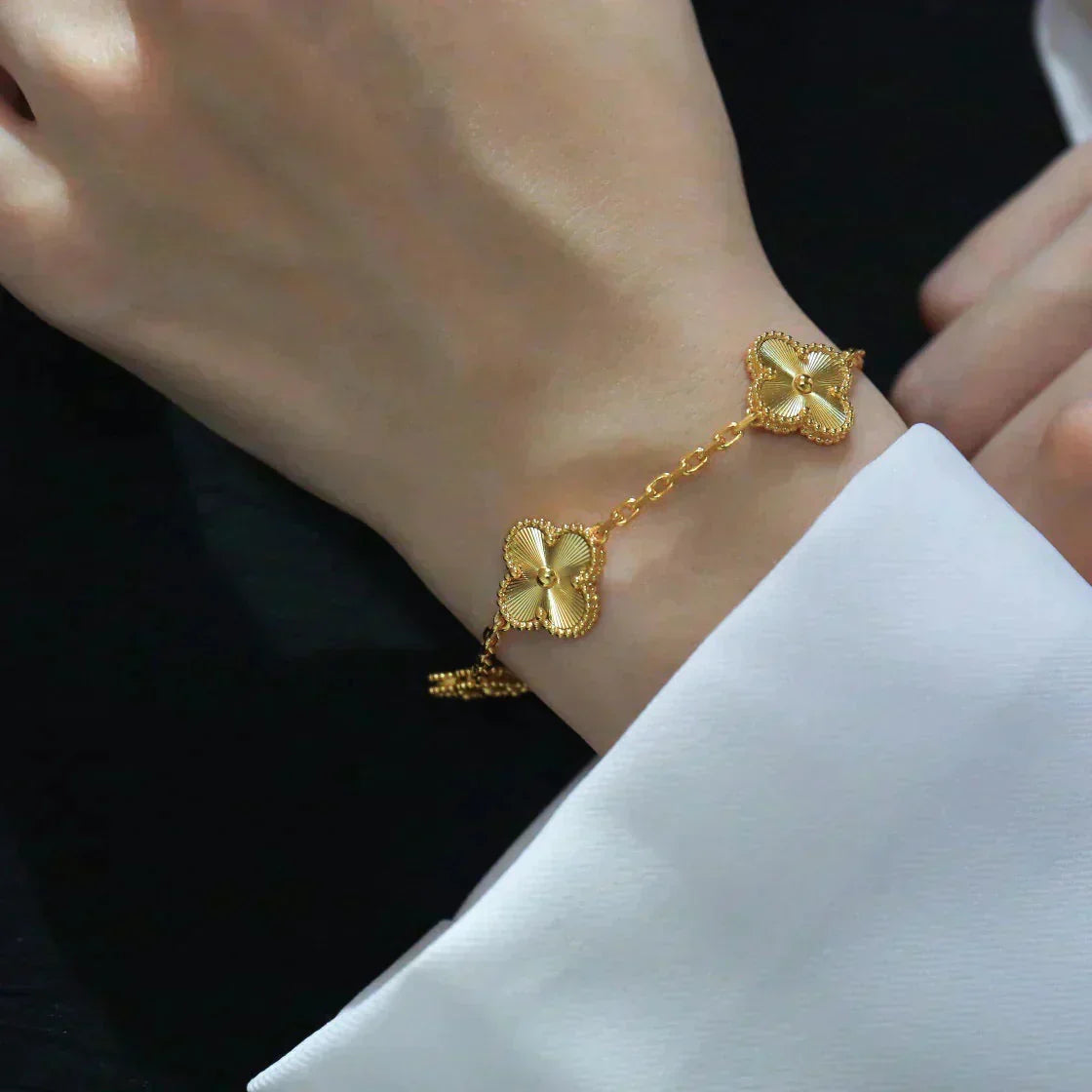[Riva Jewelry ] CLOVER 5 MOTIF LASER BRACELET COLLECTION