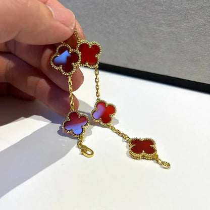 [Riva Jewelry]LUCKY CLOVER 5-MOTIV ARMBAND - RED CARNELIAN KOLLEKTION