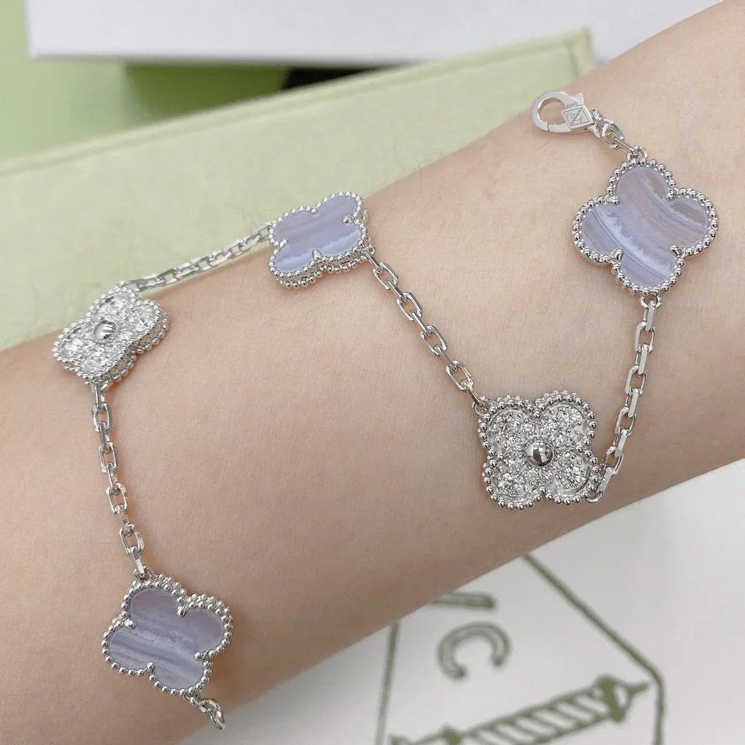 [Riva Jewelry]ラッキー クローバー 5モチーフ ブレスレット - パープルカルセドニー コレクション