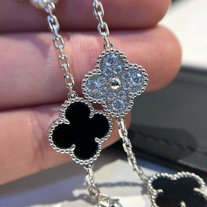 [Riva Schmuck]Glückskleeblatt-Armband mit 5 Motiven - SCHWARZE ONYX-KOLLEKTION