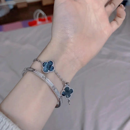 [Riva Jewelry]LUCKY CLOVER 5-MOTIF BRACELET - PIETERSITE-KOLLEKTION