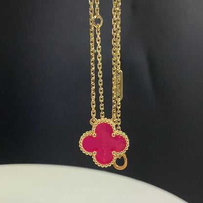 [Riva  Jewelry] NEW CLOVER 15MM PINK ENAMEL NECKLACE