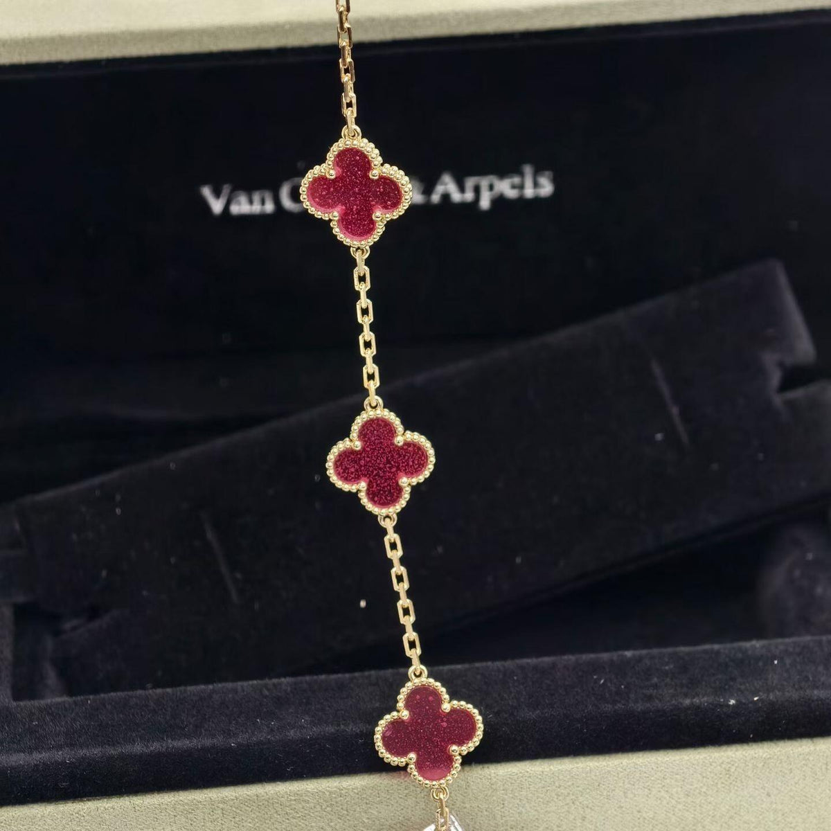 [Riva  Jewelry]NEW CLOVER 5 MOTIFS PINK ENAMEL BRACELET