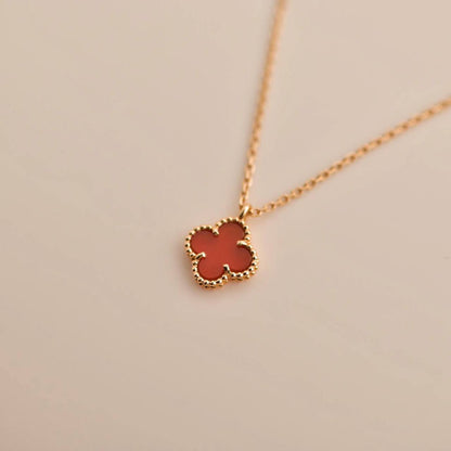 [Riva Jewelry ]CLOVER MINI 9.5MM WHITE CARNELIANS NECKLACE