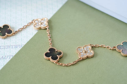 [Riva Jewelry ] CLOVER 5 MOTIF GRAY MOP BRACELET COLLECTION