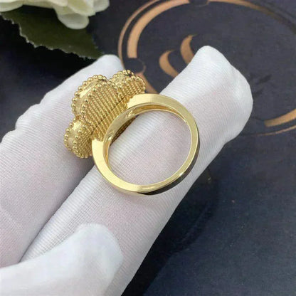 [Riva Jewelry ]CLOVER WHITE MOP RING