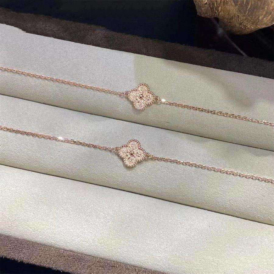 [Riva Jewelry ]CLOVER SINGLE FLOWER BRACELET