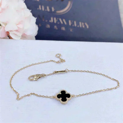 [Riva Jewelry ]CLOVER ONYX SINGLE FLOWER BRACELET