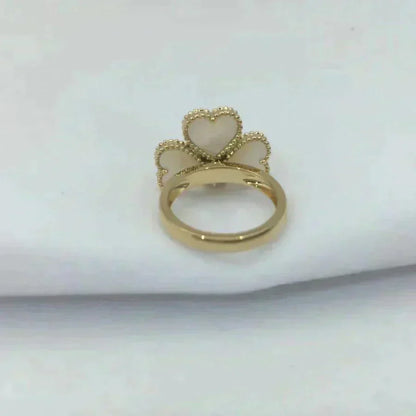 [Riva Jewelry ]SWEET CLOVER WHITE MOP RING