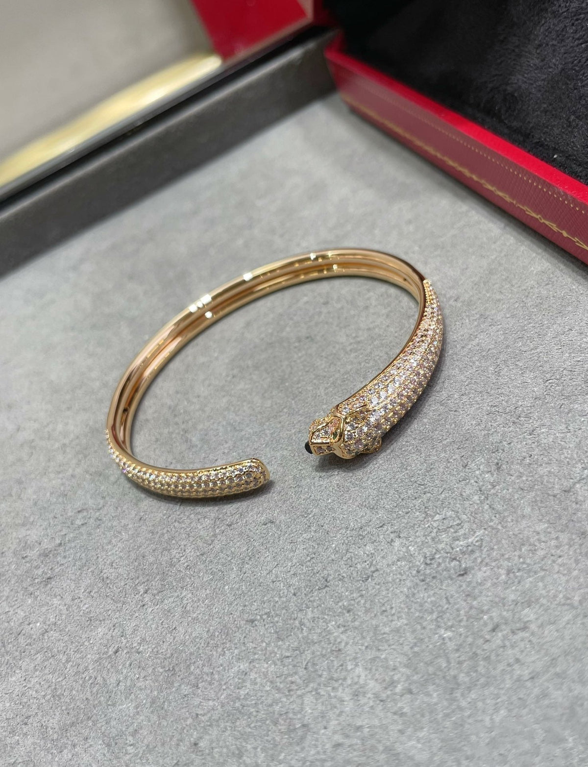 [Riva Jewelry ]PANTHERE FULL DIAMOND OPEN BRACELET