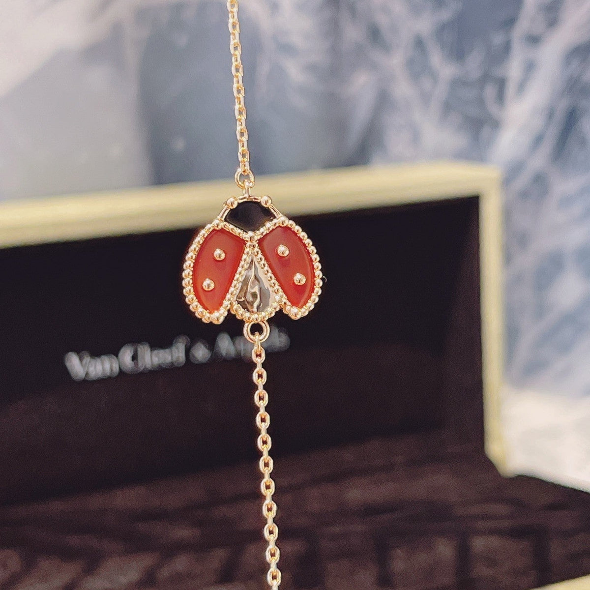 [Riva Jewelry ]LUCKY SPRING 1 MOTIF PINK GOLD BRACELET