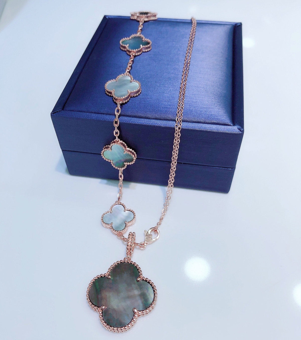 [Riva Jewelry ]COMBINED BRACELET 5 MOTIFS AND NECKLACE DARK MOP ROSE GOLD