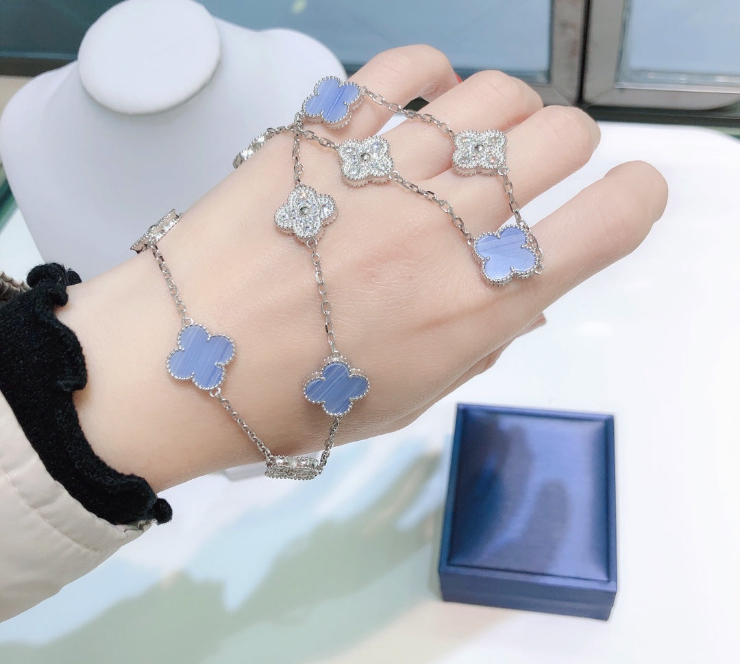 [Riva Jewelry ]CLOVER 10 MOTIFS CHALCEDONY DIAMONDS SILVER NECKLACE