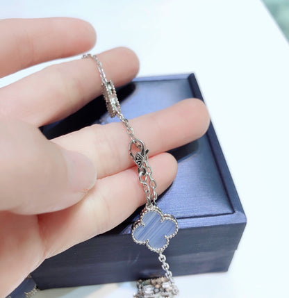 [Riva Jewelry ]CLOVER 10 MOTIFS CHALCEDONY DIAMONDS SILVER NECKLACE
